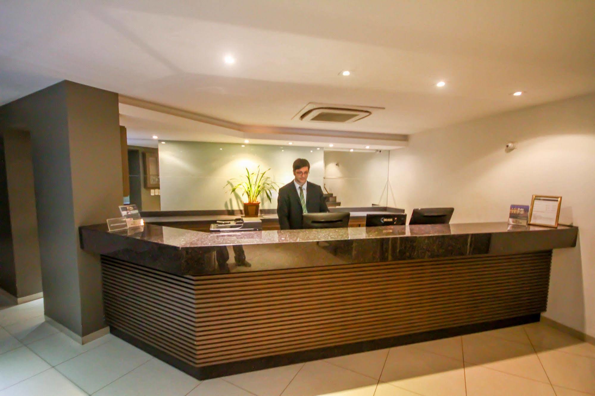 Gales Park Hotel Dourados Εξωτερικό φωτογραφία